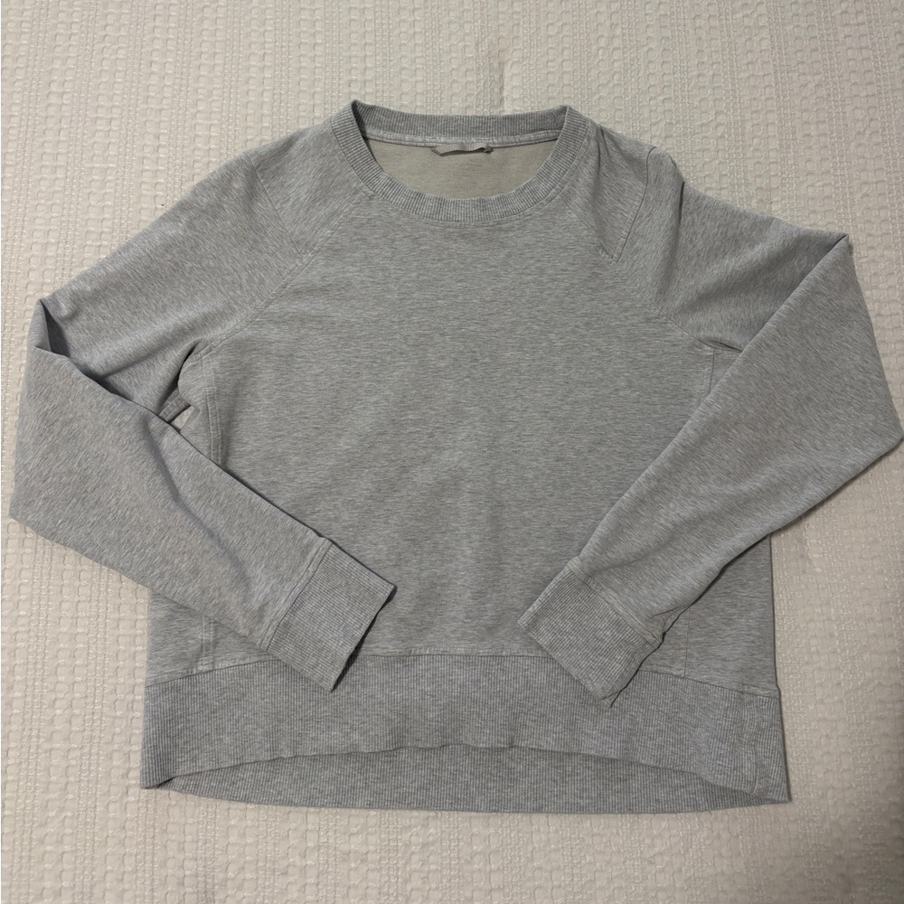 Lululemon Gray Women’s Sweatshirt